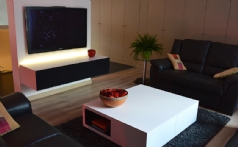 Zwevend meubel + design salontafel